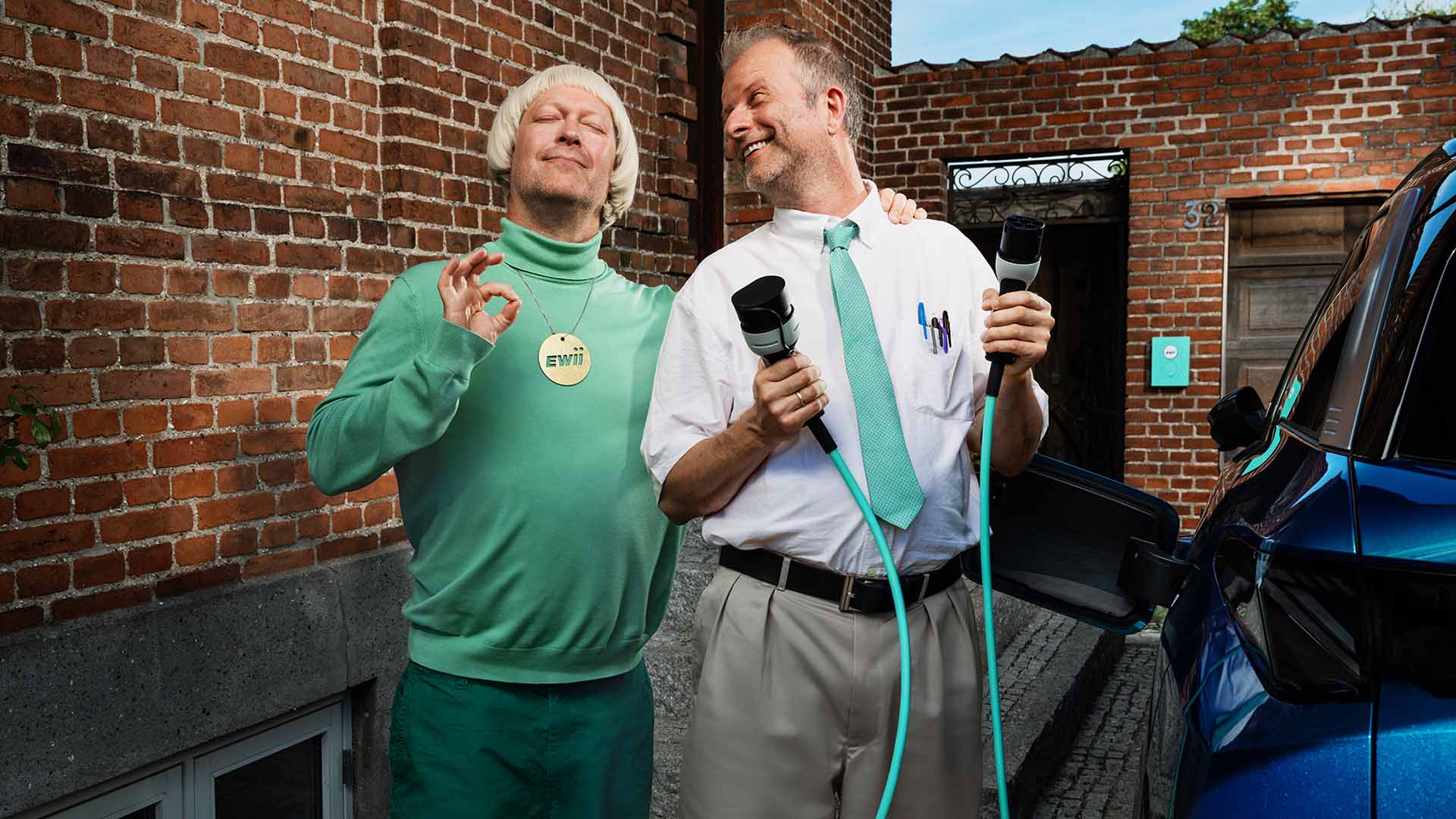 EWII mand og mand i carport er i zen