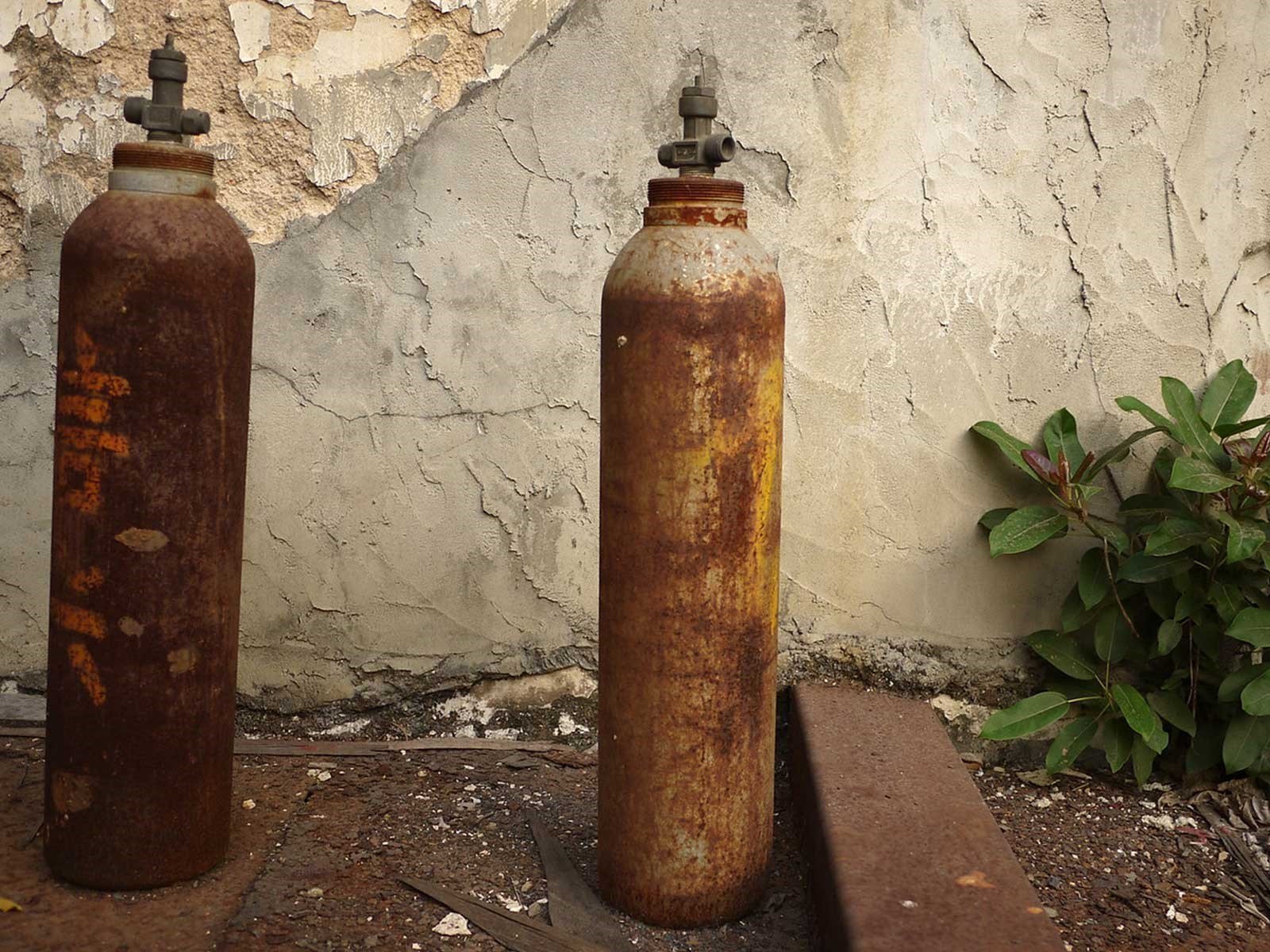 2 rustne gasflasker skal være fortid i det klimagasfrie samfund.
